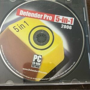 Defender Pro 5-in-1‎ 2006 CD-ROM